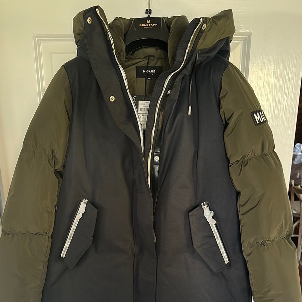 Mackage Inari-o Down Coat Two Tone Puffer Jacket Navy Green Mixed Media Parka - Picture 11 of 17